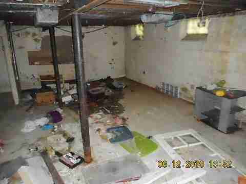 12839 Kilbourne (21)_m.jpg